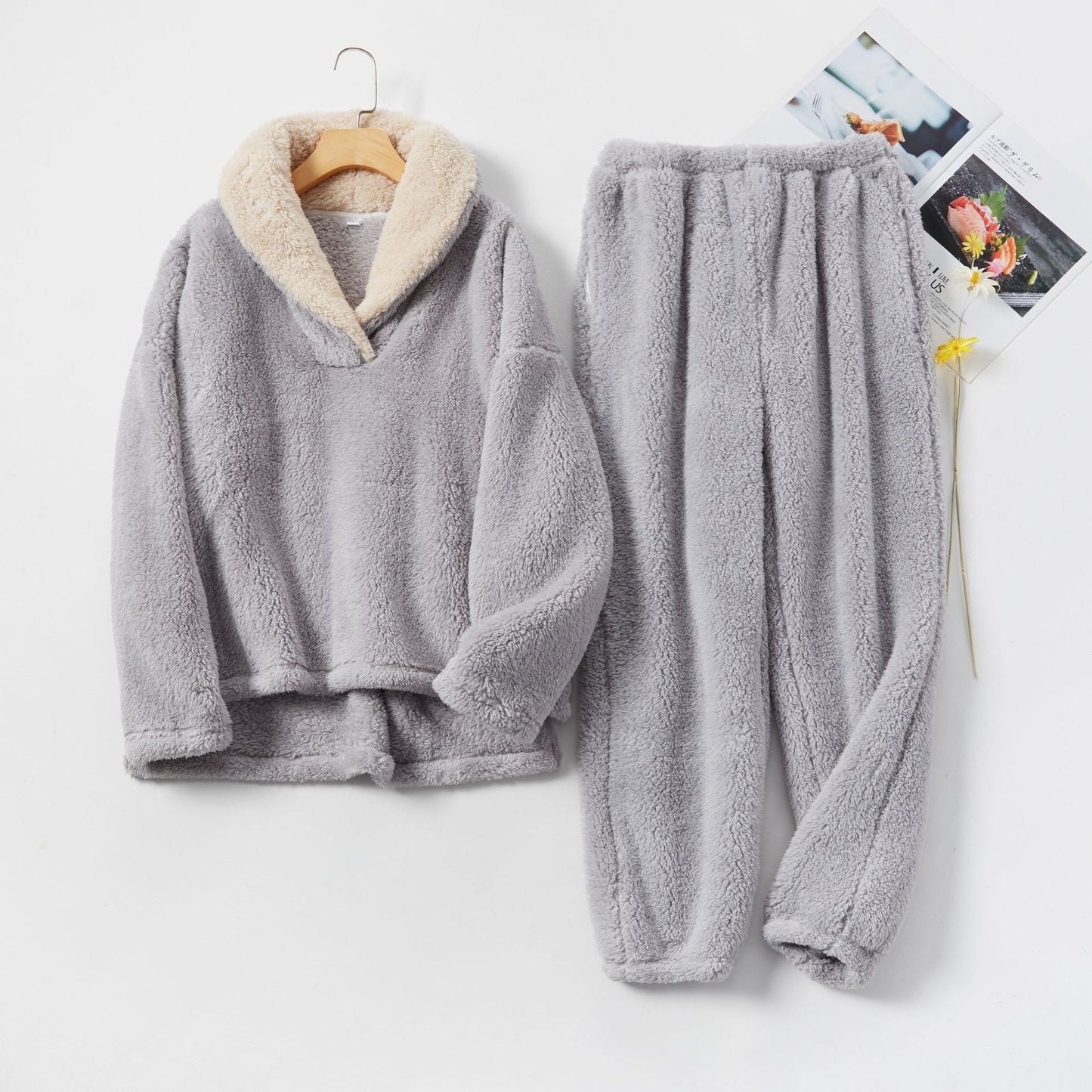 Trinity | Women's Lounge Set with Pockets, Relaxed-Fit