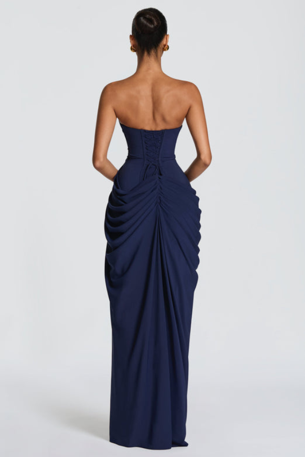 Guusje | Flowing Pleated Maxi Dress with V-Neck for Women