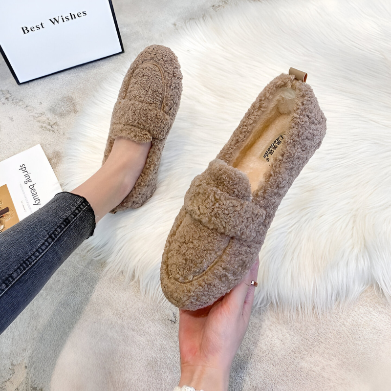 Annemieke | Round Toe Loafers with Stitched Trim for Women