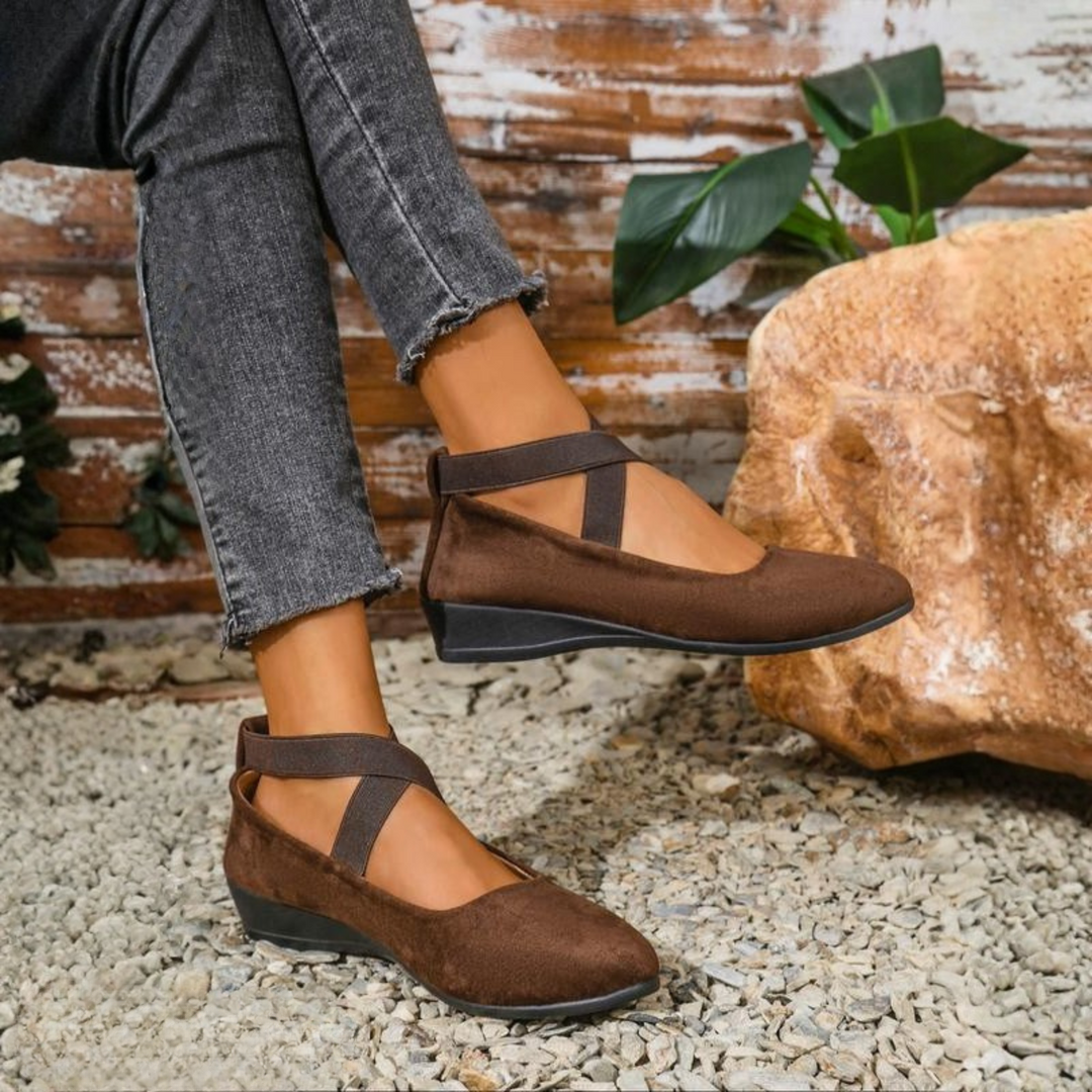 Wendie | Round-Toe Slip-On Comfort Shoe for Women