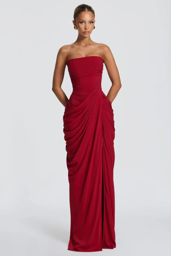 Guusje | Flowing Pleated Maxi Dress with V-Neck for Women