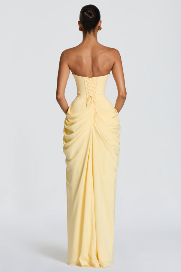 Guusje | Flowing Pleated Maxi Dress with V-Neck for Women
