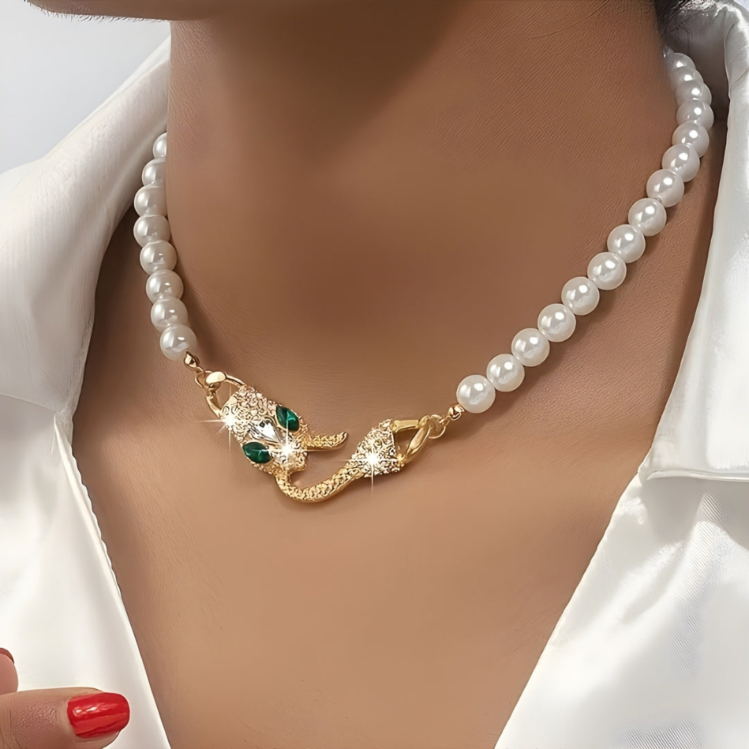 Aline™ | Pearl Snake Necklace 1