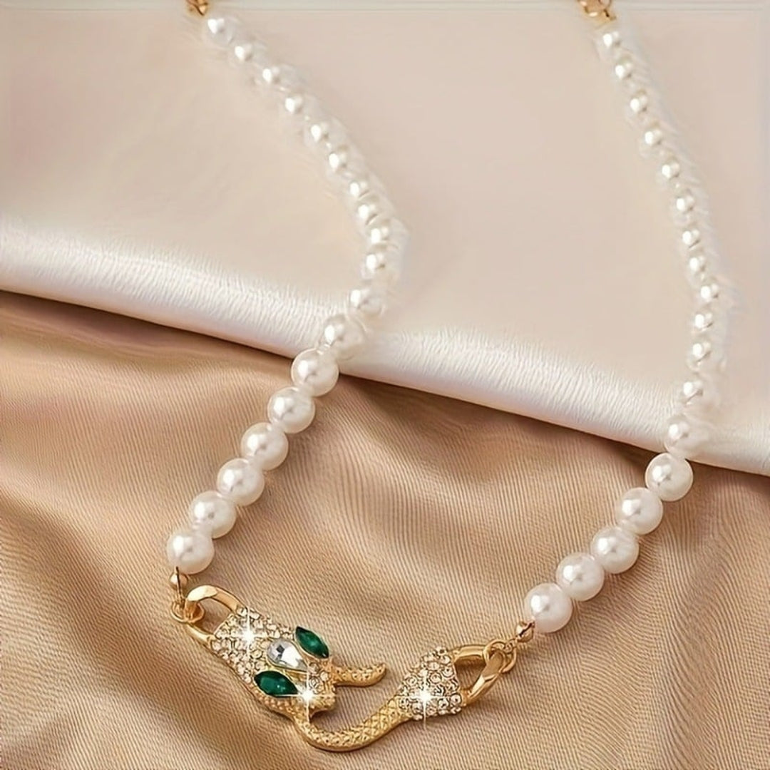 Aline™ | Pearl Snake Necklace 4