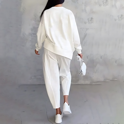 Avenn | Women's Relaxed-Fit Two-Piece Set - Casual Outings