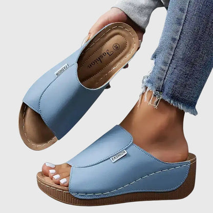 Bríd | Women's Sandals, Classic Comfort Design 2