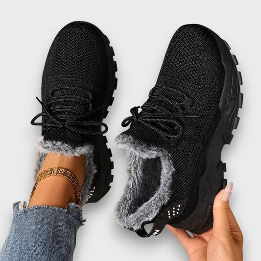 Chloe™ | Cozy Lace-Up Sneakers