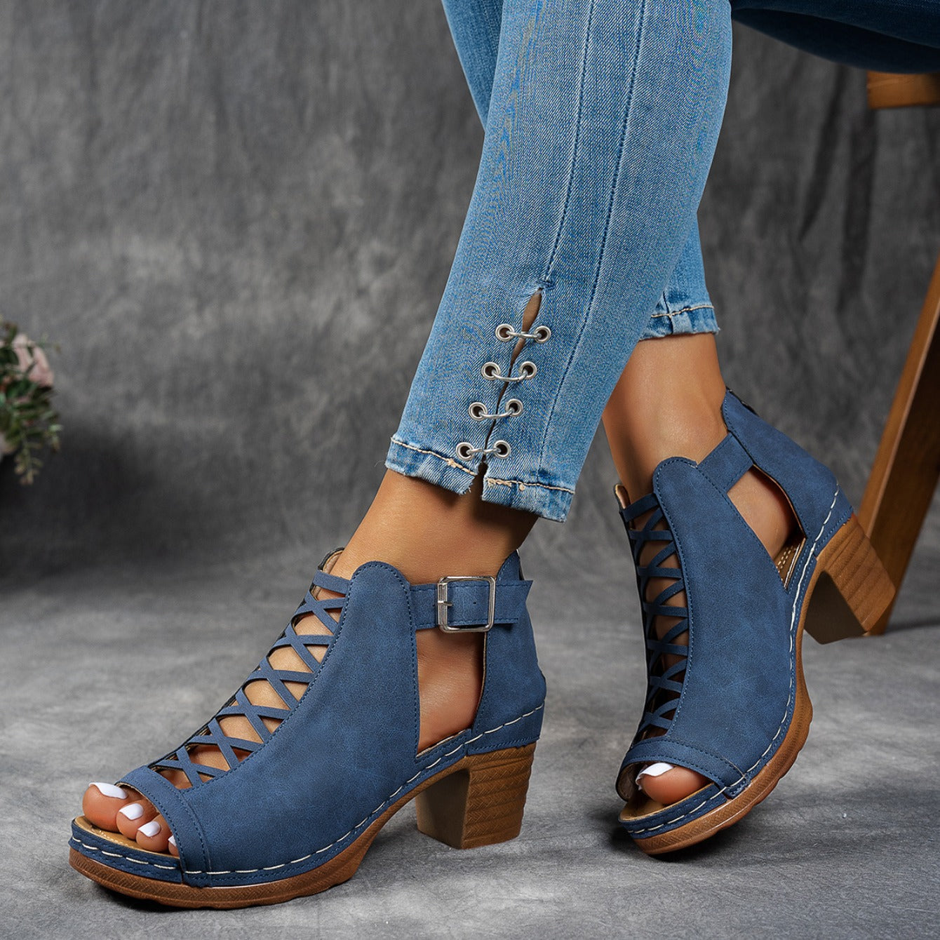 Clara | Sandals for Women 1