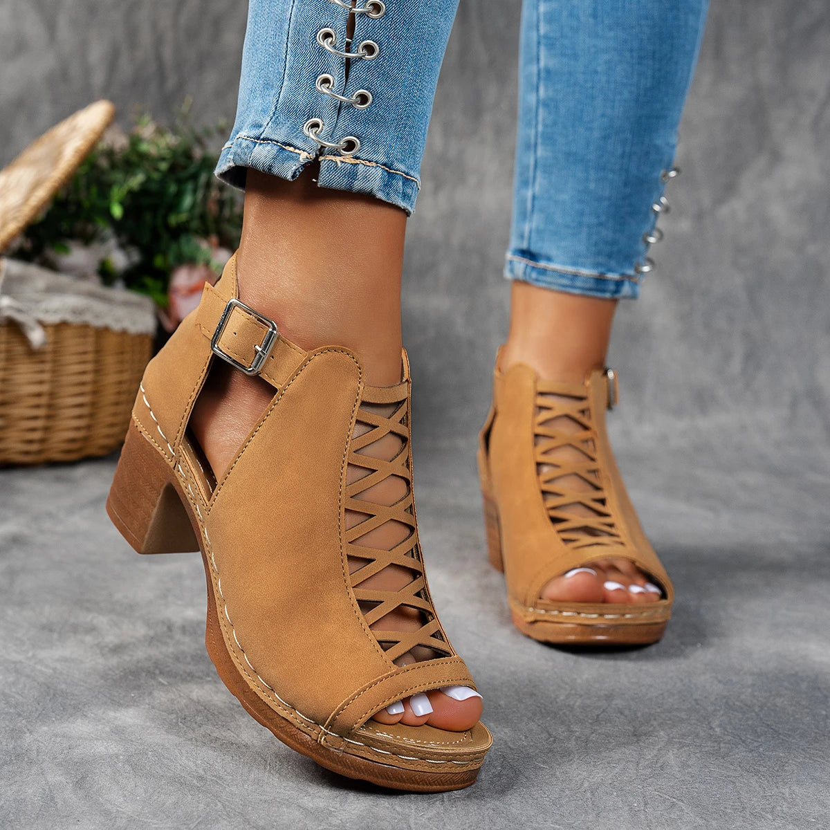 Clara | Sandals for Women 4
