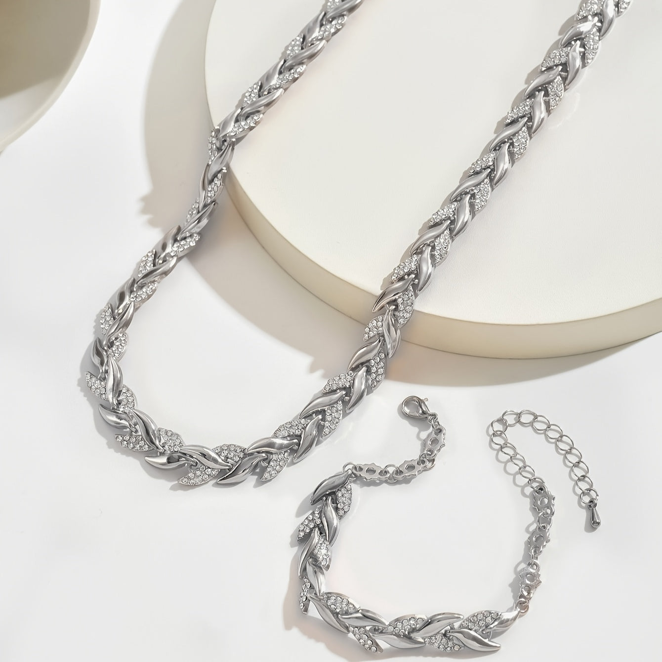 Claudine | Elegant Fishtail Pendant Set 8