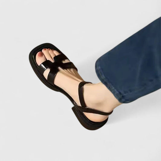 Deliane | Elegant Flat Sandals Women 0