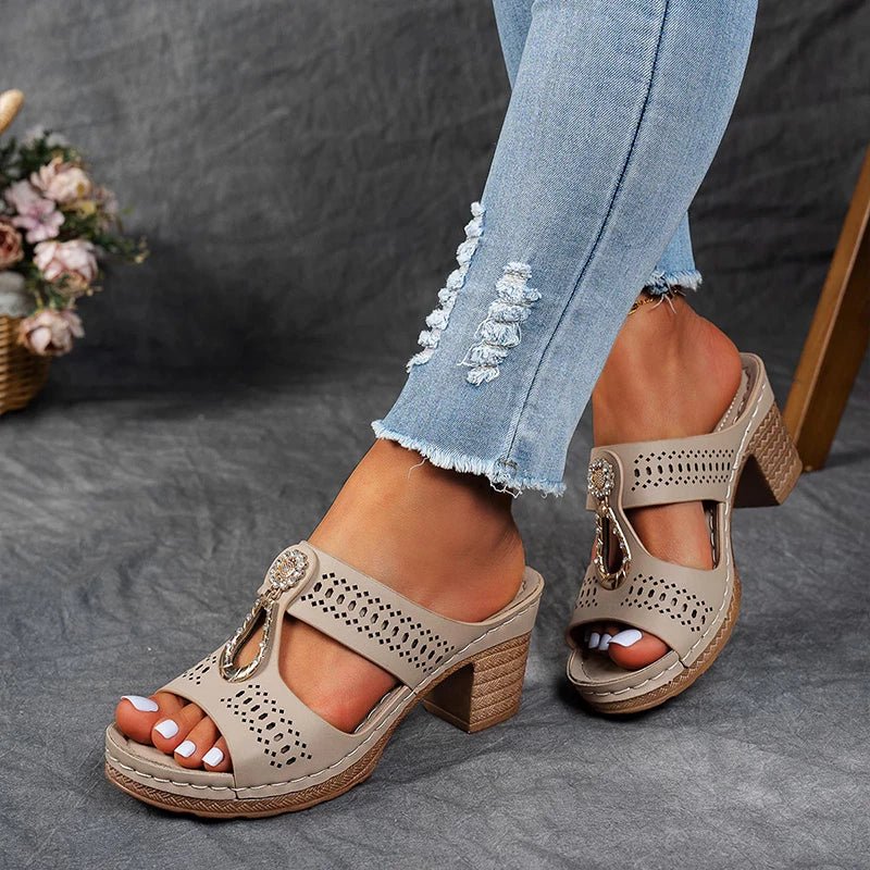 Faith | Chic Orthopedic Women's Sandals 1