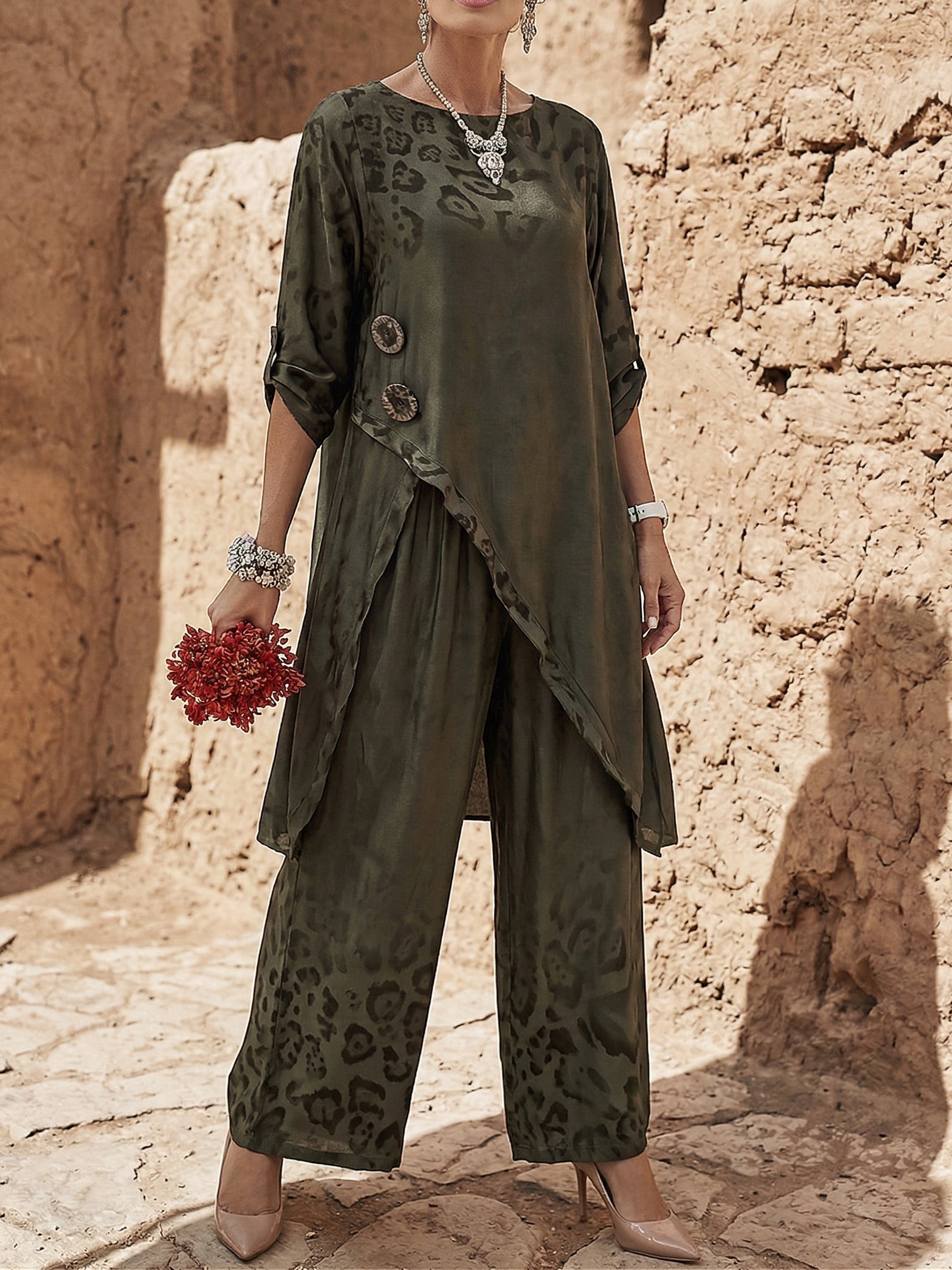 Gwynda | Women's Loungewear Two Piece Set 0