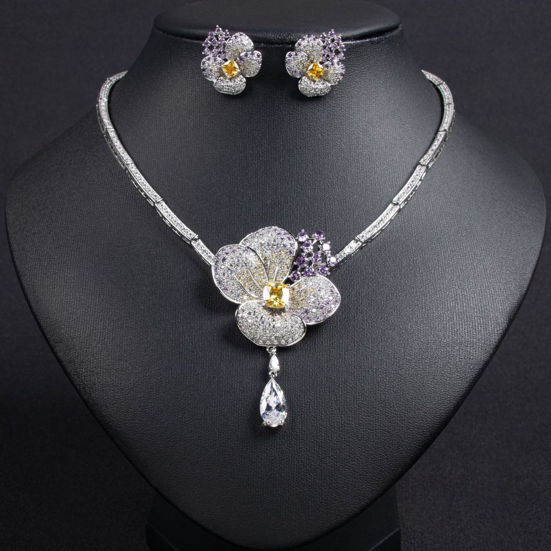Laetitia™ | Floral Radiance Gift Set 4