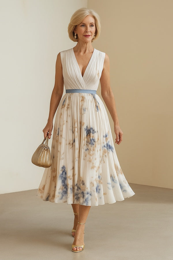 Paz™ | Timeless Floral Pleated Maxi Dress 2