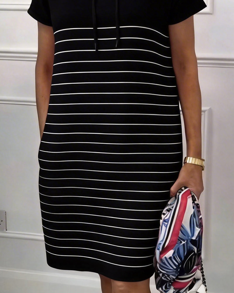 Sophia | Chic Hooded Dress 1
