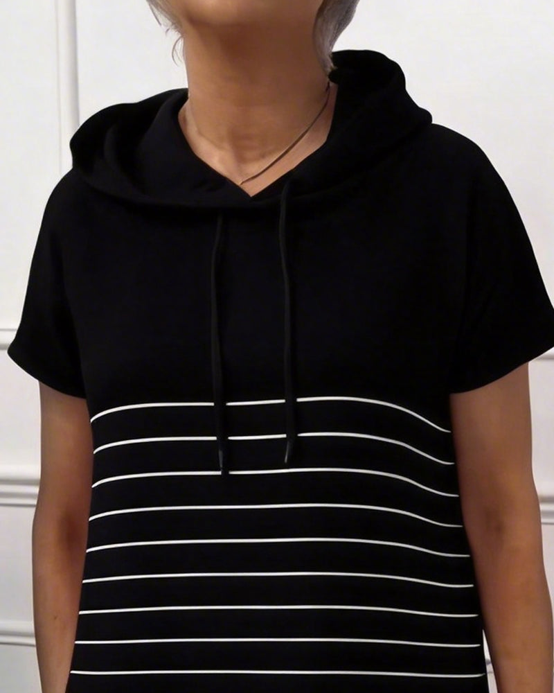 Sophia | Chic Hooded Dress 2