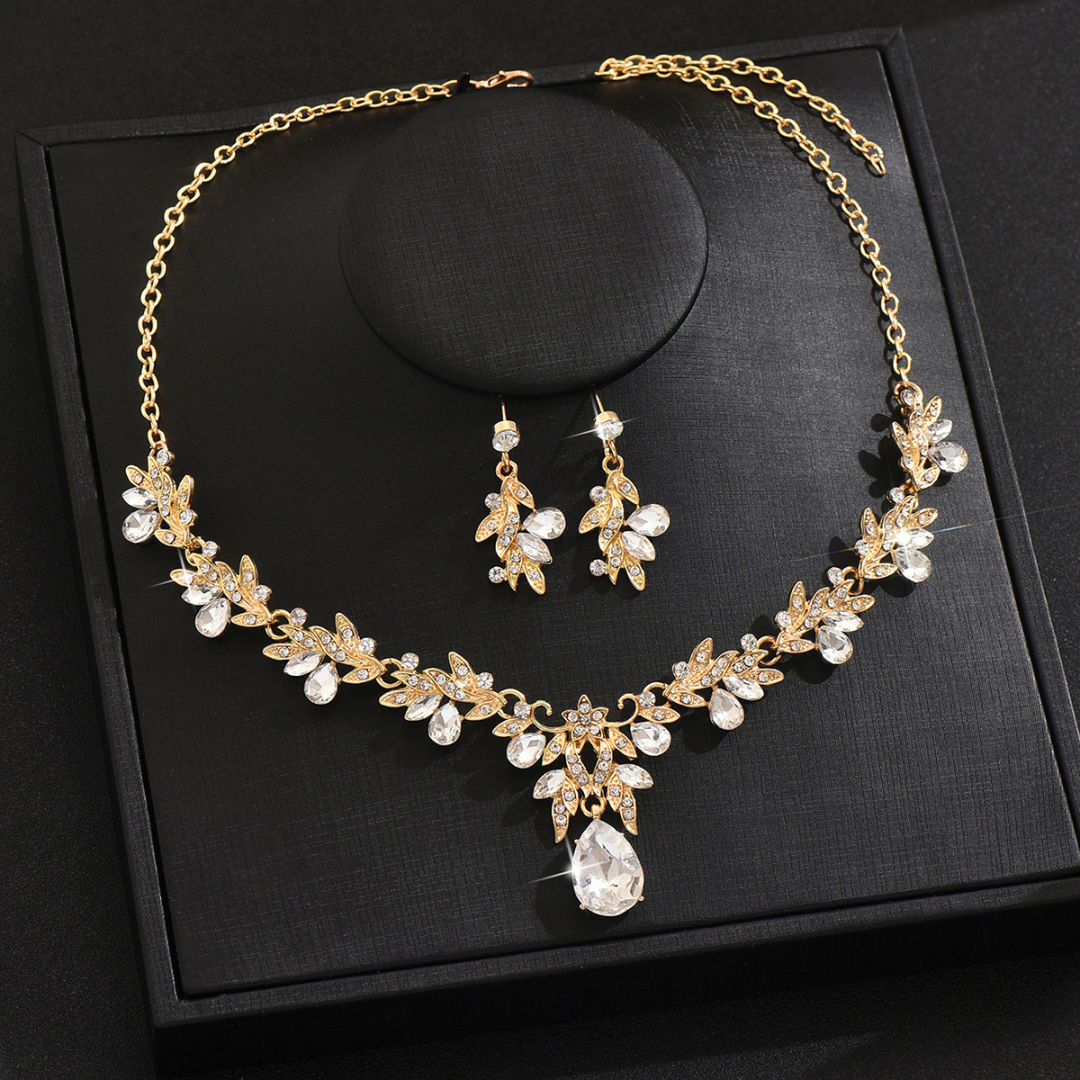 Sparkling Heritage™ | Necklace + Earrings Set 5