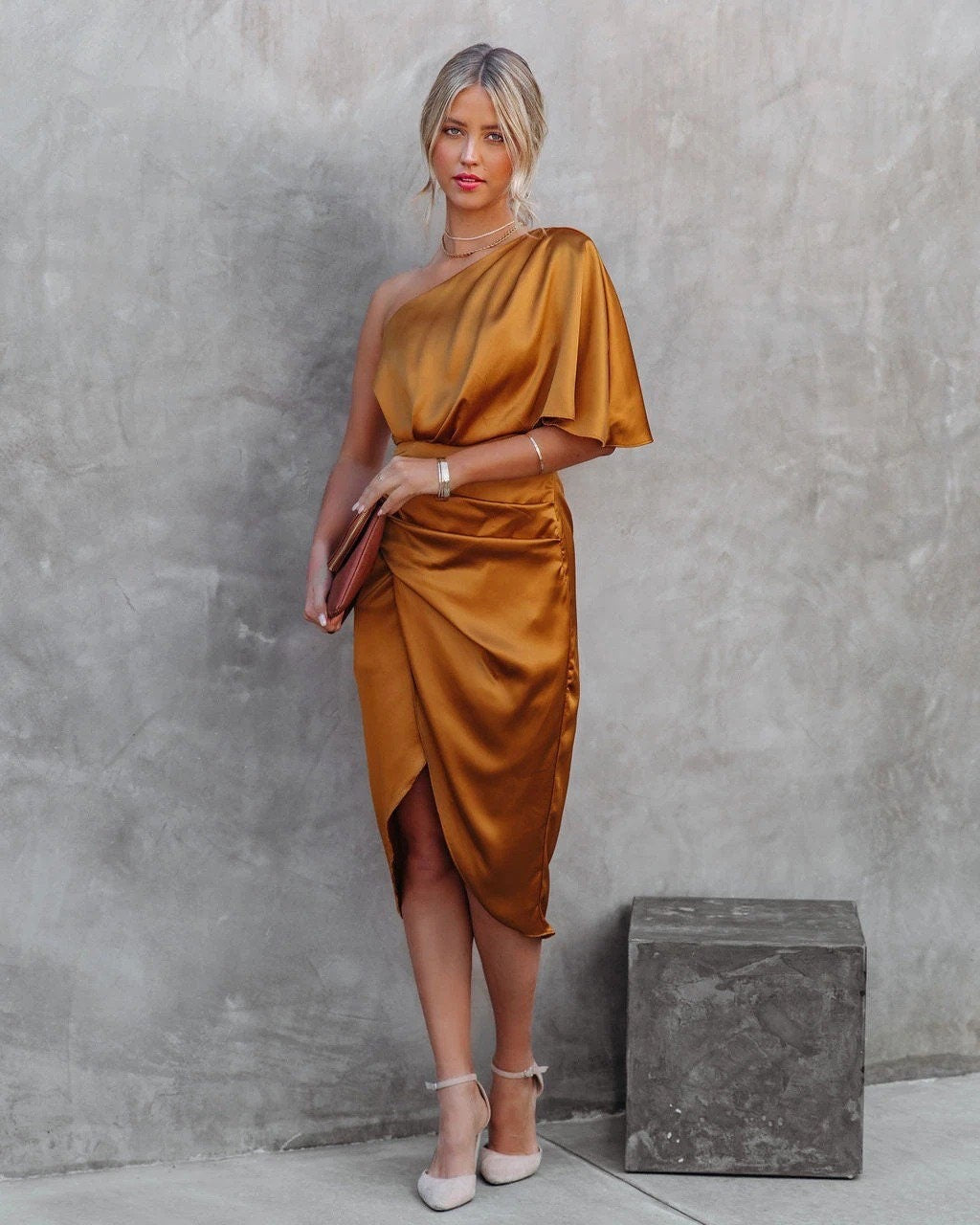 Tamari™ | Elegant Satin Midi Dress 4