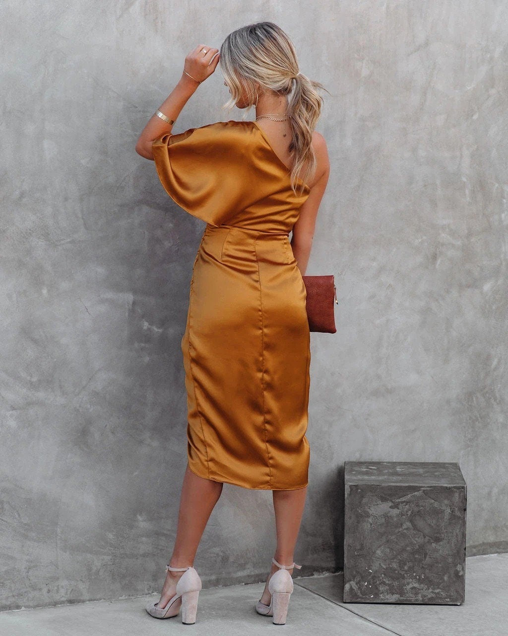 Tamari™ | Elegant Satin Midi Dress 6