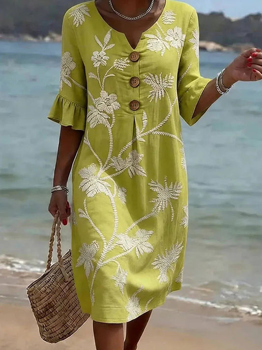 Women's casual dress with floral print. 0