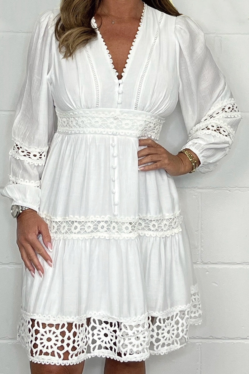 Yonit™ | Elegant Lace Comfort Dress 2
