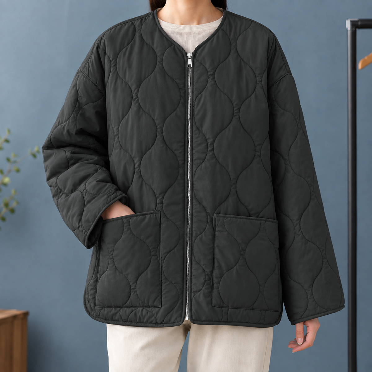 Riek | Quilted Collarless Zip Jacket with Patch Pockets for Women