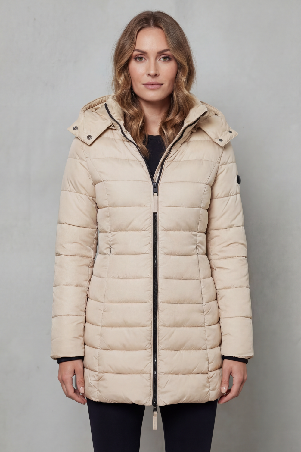 Nete | Longline Quilted Puffer Jacket with Hood for Women